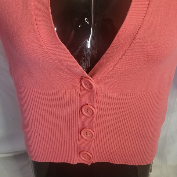 Take Out Pink Cropped Button Cardigan (Size S) - Picture 2 of 5